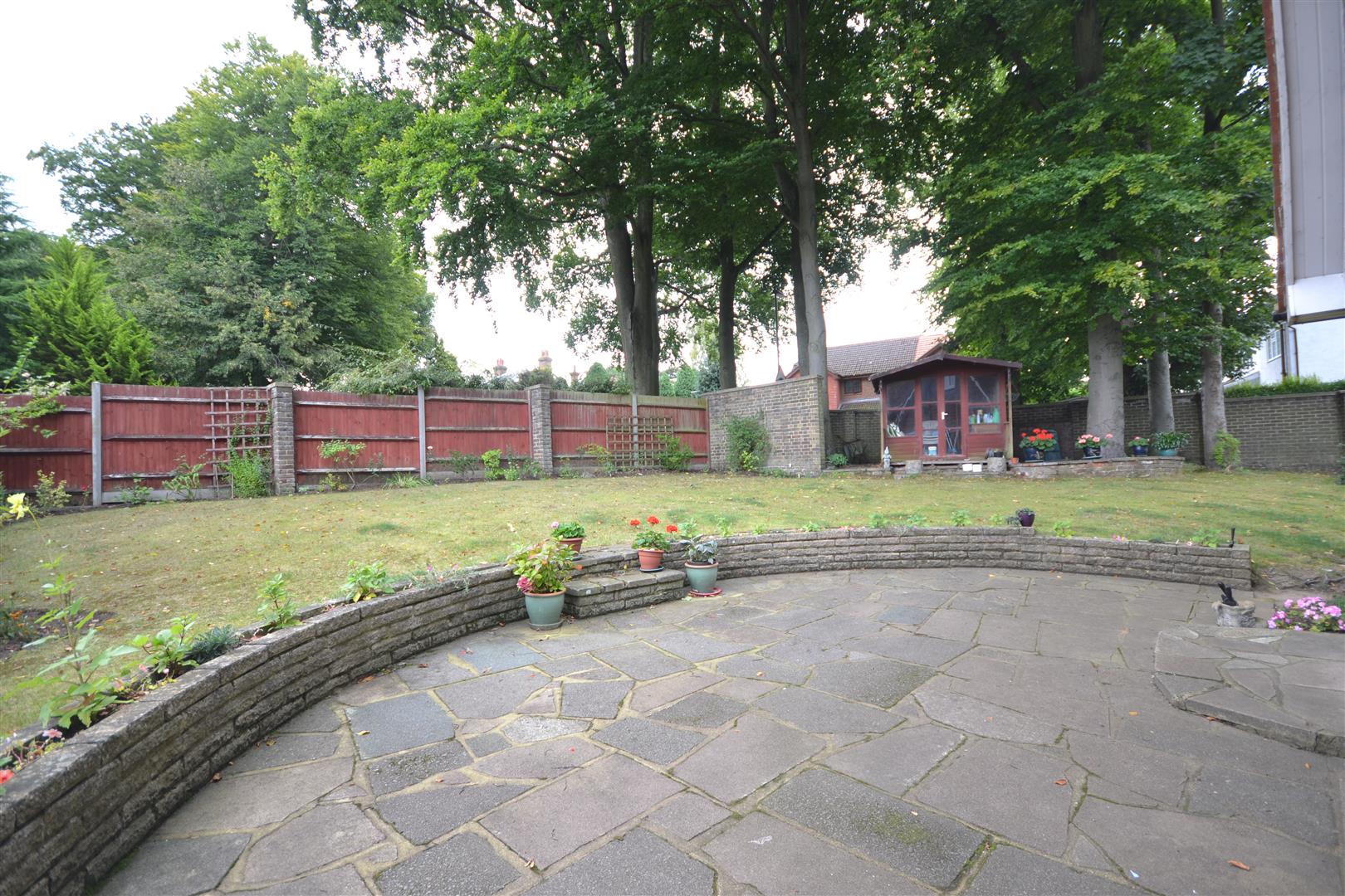 GARDEN
